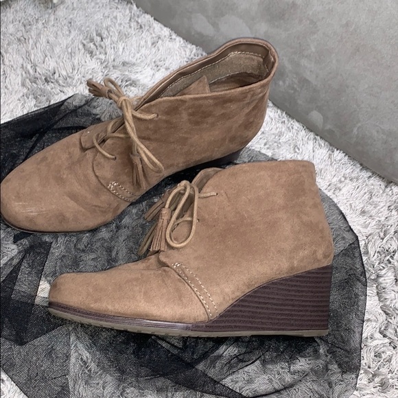 Dr Scholl’s Suede lace up ankle wedges - Picture 4 of 15